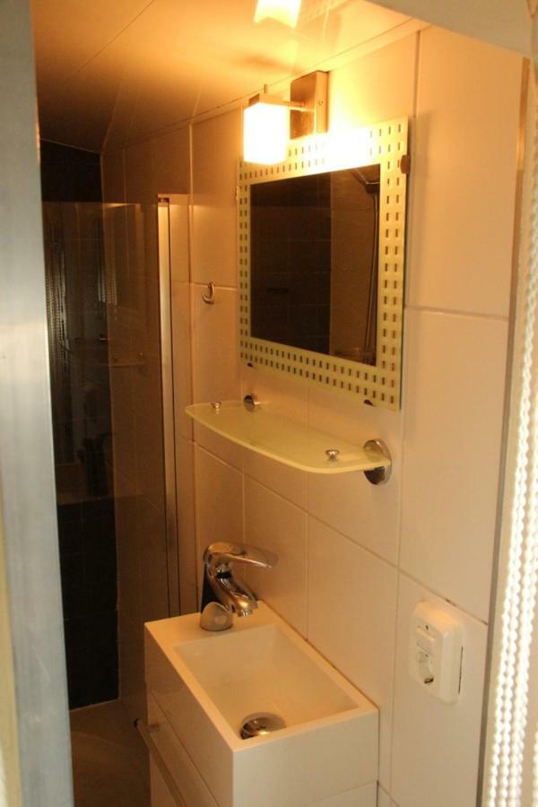B&B Unitas Rotterdam Exterior photo
